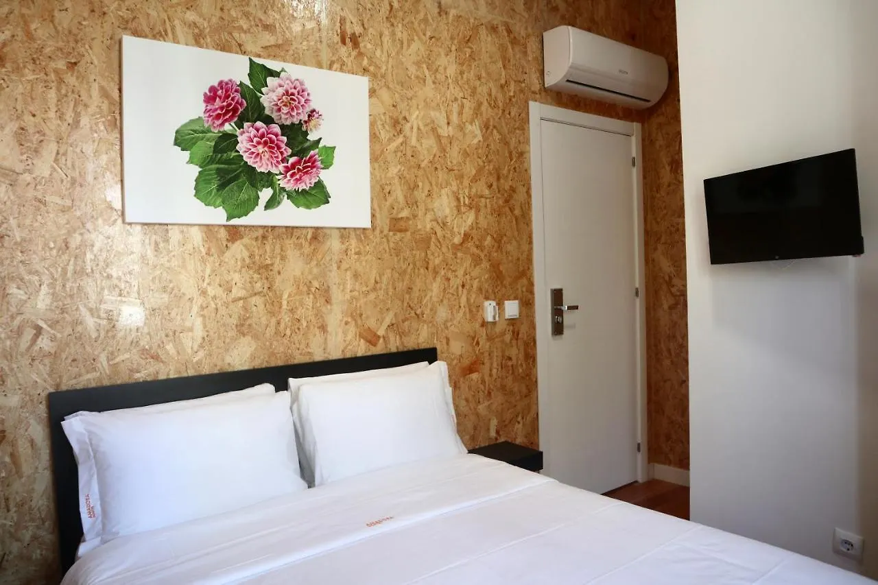 Amadora Boutique Hostel 0*,